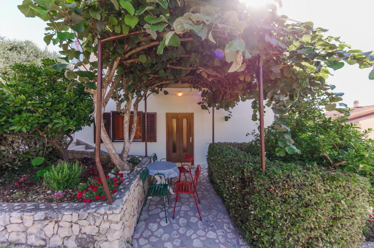 Vesna&Ivan Trogir Luaran gambar