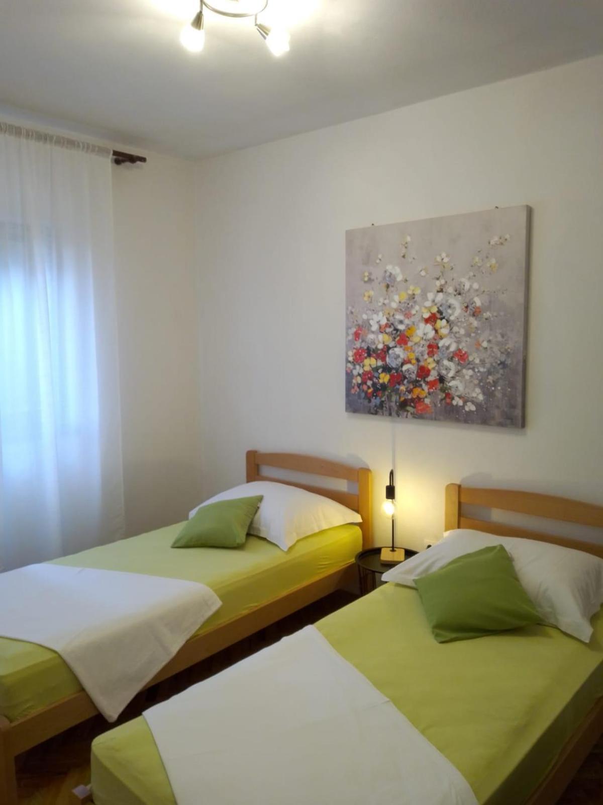 Vesna&Ivan Trogir Luaran gambar